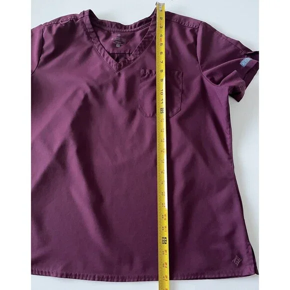 Lot of 2 Women’s Burgundy Wine Medcouture Insight Scrub Top Sz XL V-Neck Pocket - Picture 11 of 11